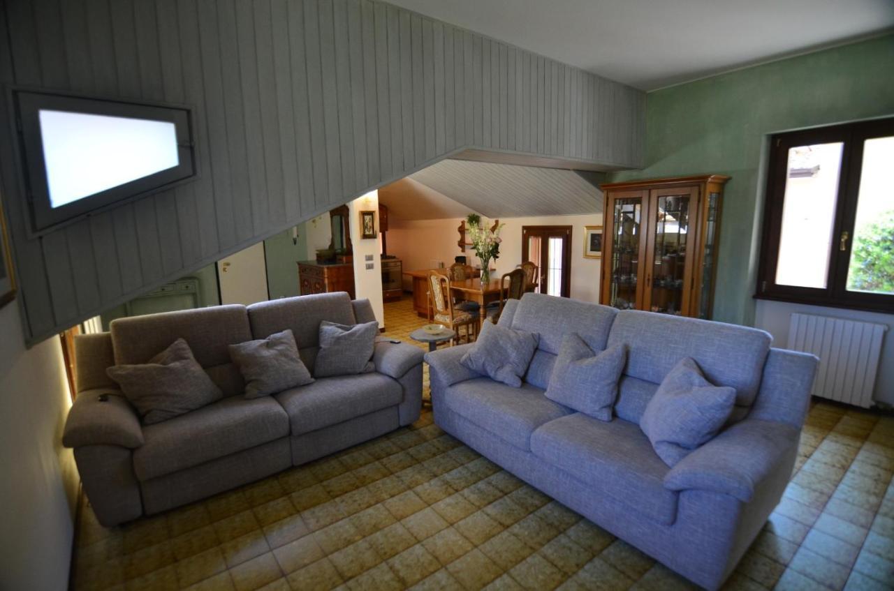 Casa Gabri Apartment ตอสโกลาโน มาแดร์โน ภายนอก รูปภาพ