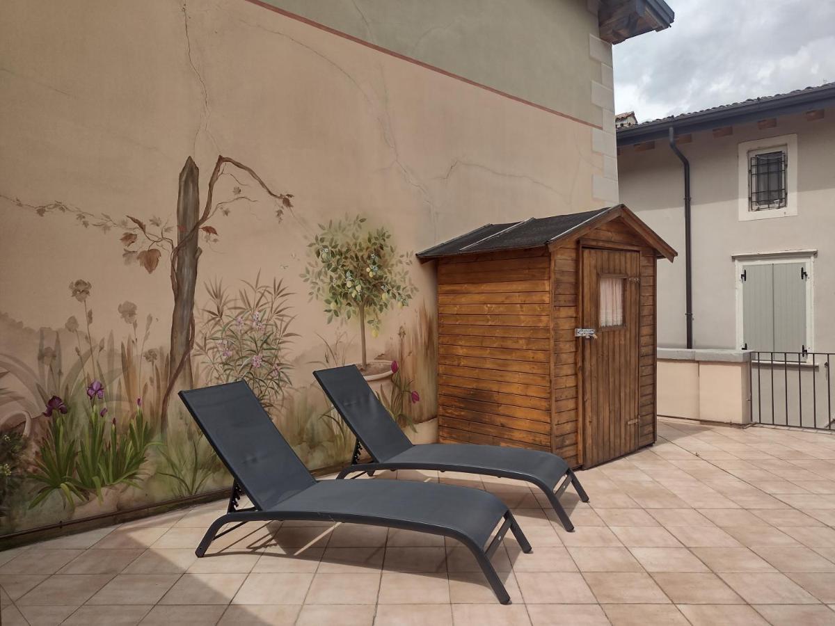 Casa Gabri Apartment ตอสโกลาโน มาแดร์โน ภายนอก รูปภาพ